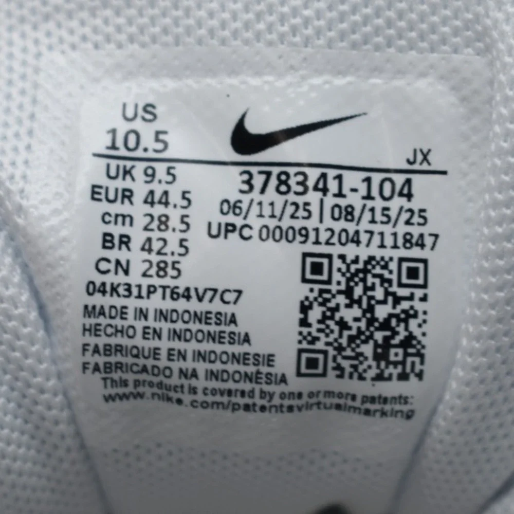 Nike Shox NZ Sneakers Men's Size 10.5 White Red Metallic Silver‎ NEW 378341-104